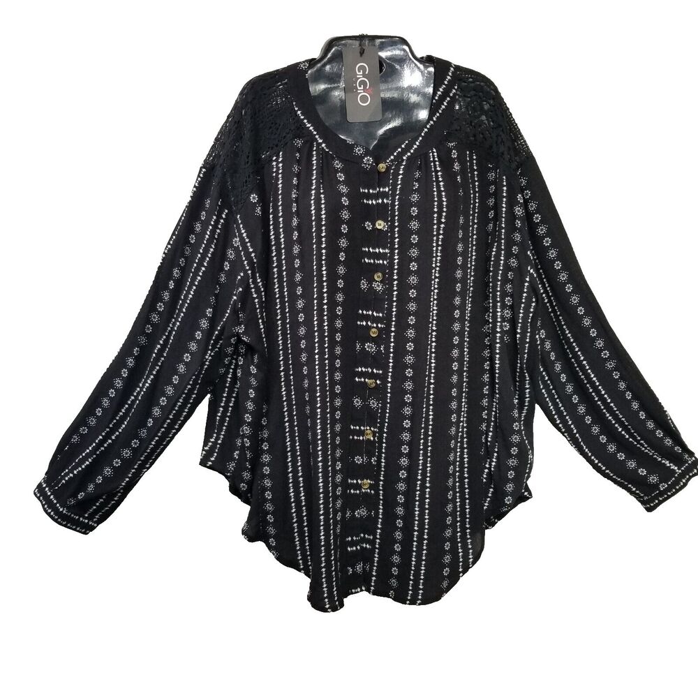 Gigio USA NWT  Black and White  Oversized Long Sleeve Button Front Size Medium